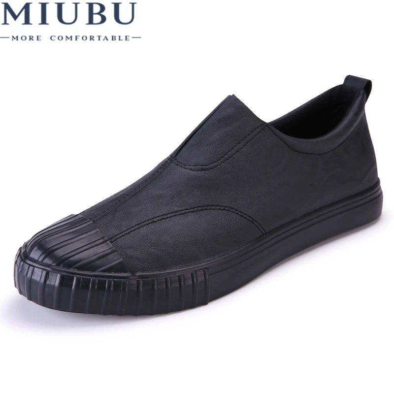 

MIUBU New Fashion Breathable Men Casual Shoes Comfortable Soft Walking Shoes Mens Lightweight Outdoor Set Of Feet Flats Male