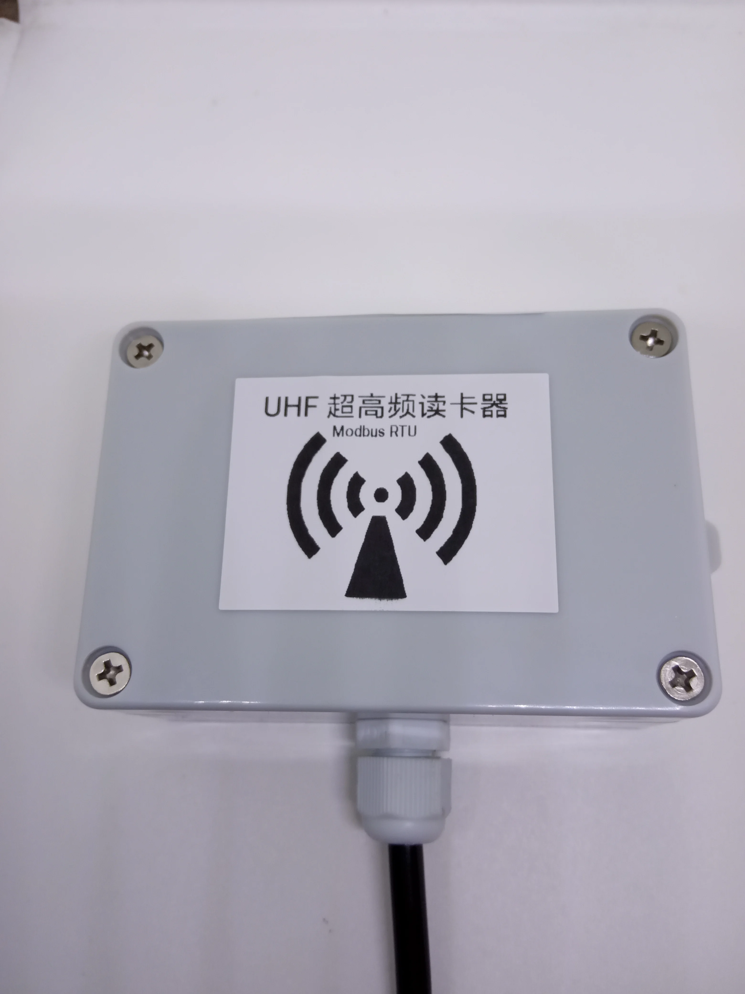 

New UHF UHF card reader 915M unmanned supermarket production line card reader modbus protocol 485/RS232