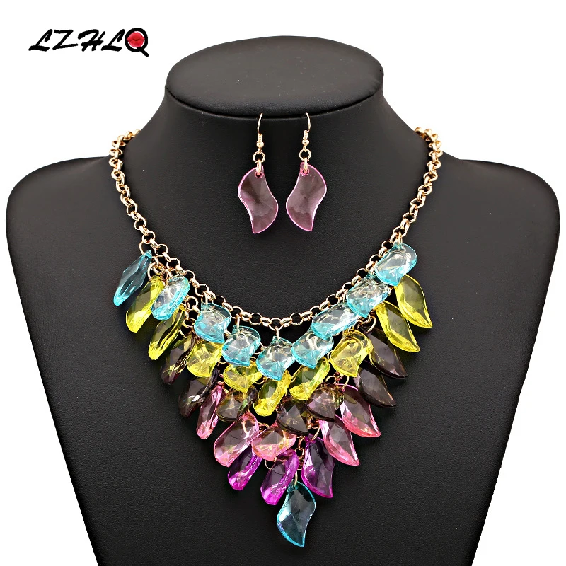 

LZHLQ Geometric Maxi Colorful Crystal Tassel Necklace Fashion Women Multilayer Clavicle Necklaces Trendy Metal Brand Jewelry