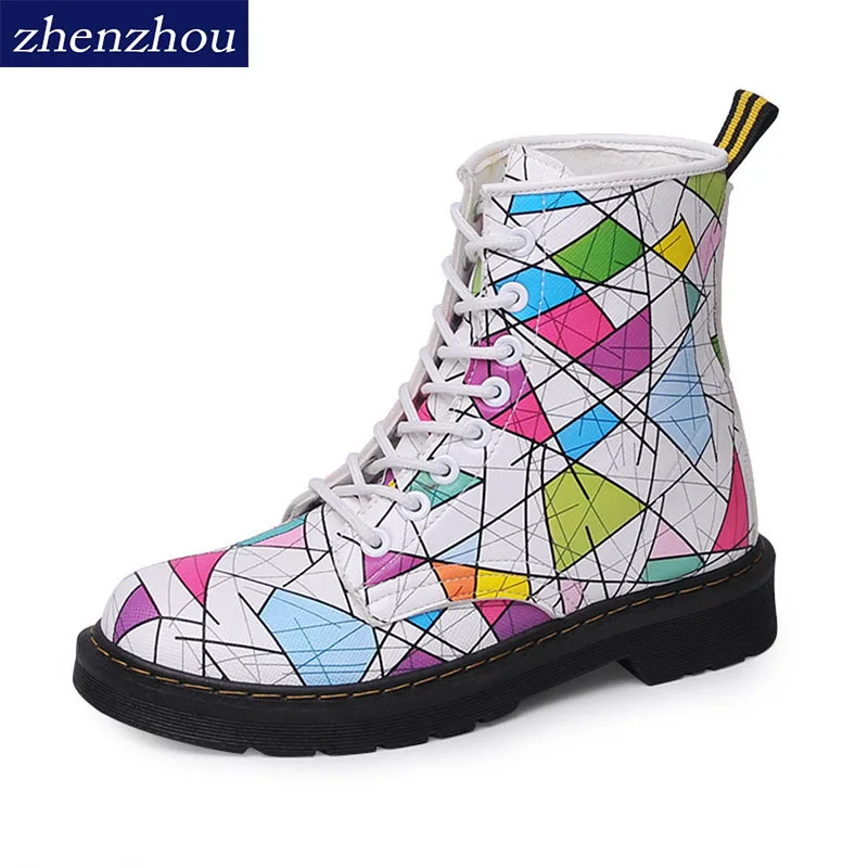

Zhen zhou 2017 spring and autumn period English spelling girl Martin boots student short boots round head flat female boots with