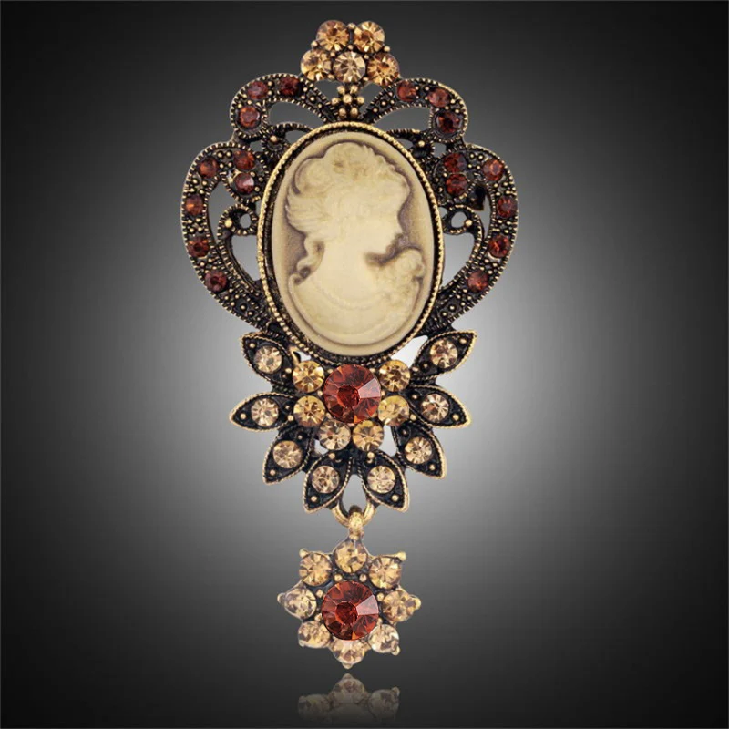 Fashion Antique Gold Silver Vintage Brooch Pins Female Brand Jewelry Queen Cameo Brooches Rhinestone For Women Christmas Gift