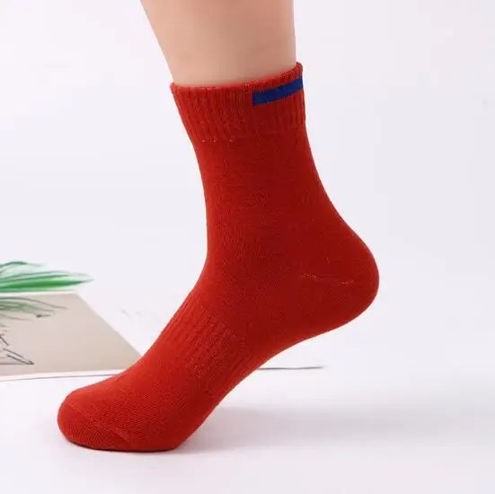 Высокое качество, повседневные мужские носки для мужчин, хлопковые фирменные носки, Осень-зима, черные, белые носки, 1 пара, большие размеры, Новинка - Цвет: Красный
