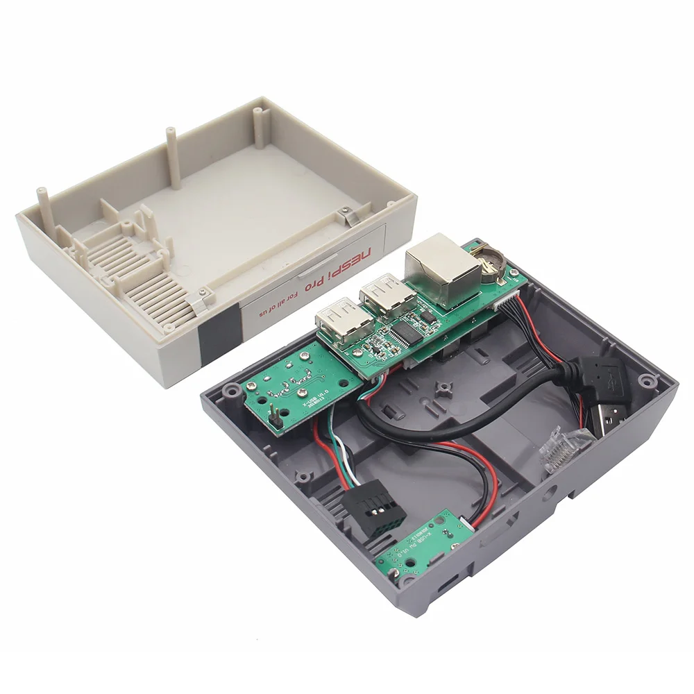 Чехол NESPi Pro с RTC Raspberry Pi 3 B+(Plus) NES FS Стильный чехол с вентилятором и радиаторами Raspberry Pi 3 Model B+, 3B