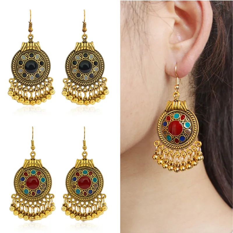 

Round inlay Color Natural Stone Flower shape Sculpture Grain Retro Hanging beads Pendant earrings Female charm jewelry