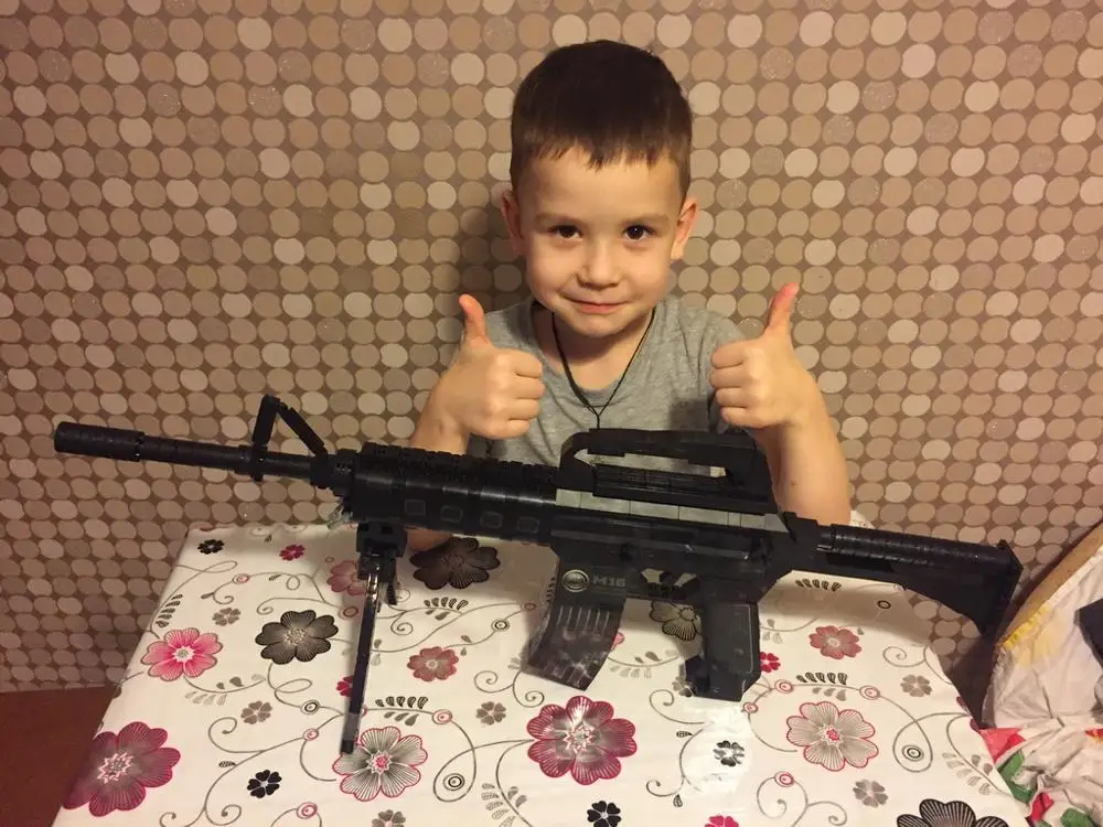 Pаспродажа Mylb обучающие и образовательные блоки Ausini, модель оружия, строительные игрушки, 524 шт., кирпичи серии M16 Классические игрушки для мальчика, под...