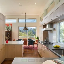 Поставщик кухонных шкафов из цельного дерева Китай дизайн мебель краска глянцевый белый лак модульная