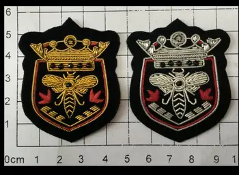

Crown Bees Emboridered Patches Fashion India Silk Wire Handmade Embroidered Badge Fabric Patch Fashion Clothing Decoration
