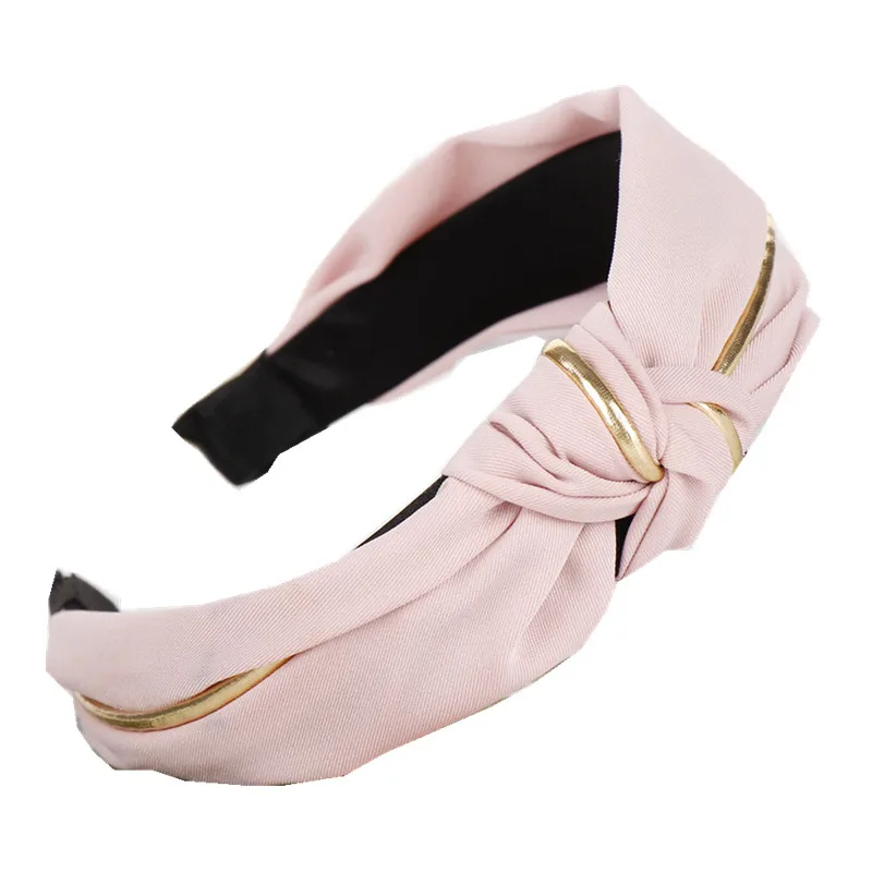 10855824589_1270434164