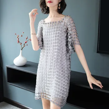 

2018 spring new women's hollow out lace carved flower bling thin half sleeve runway straight dress perspective fashion dresses