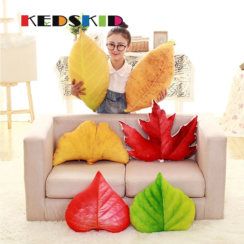 Creative plush toys Artificial leaves Maple Leaf Leaves of spring Autumn leaves Plush stuffed