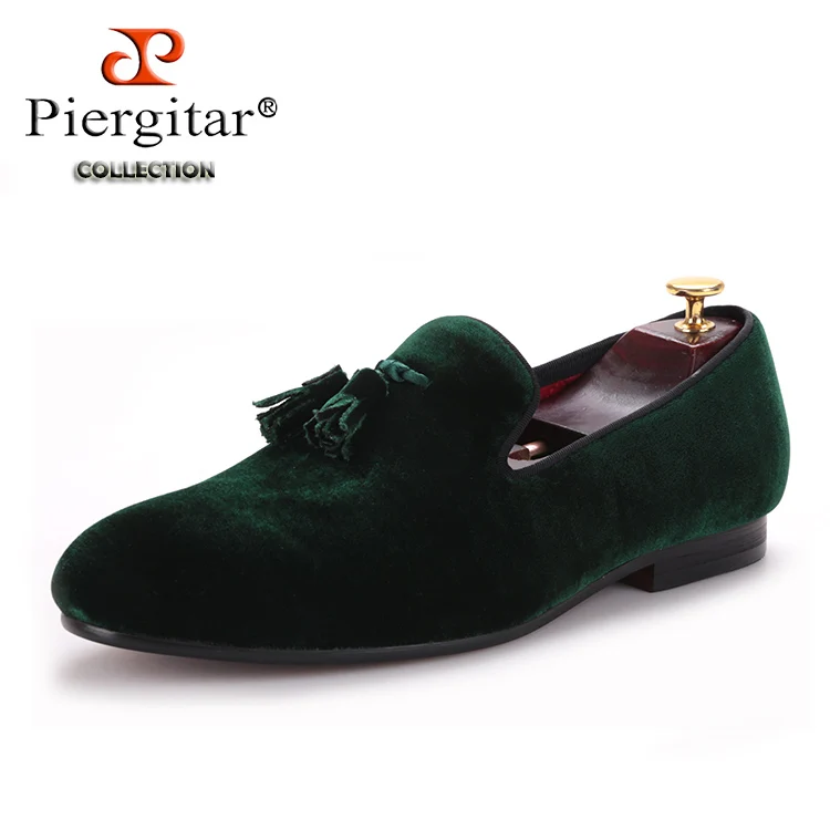 Piergitar/ несколько цветов, мужские бархатные туфли с бархатными кисточками, вечерние и свадебные Мужские модельные туфли, мужские лоферы в британском стиле - Цвет: Зеленый