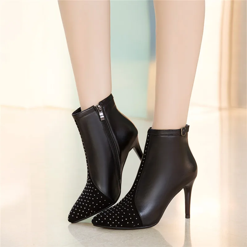 8U6A5875
