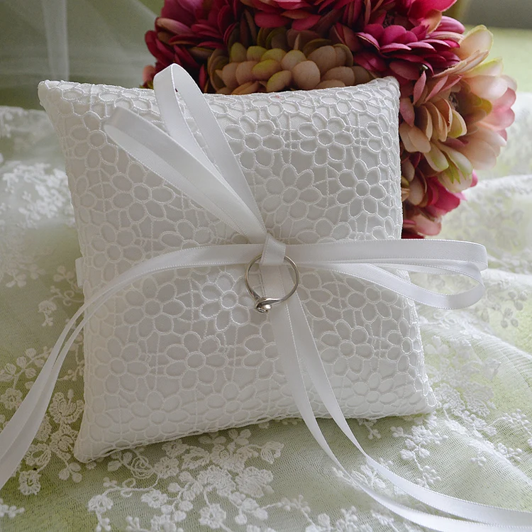 Wedding Ring Holder For Ceremony
