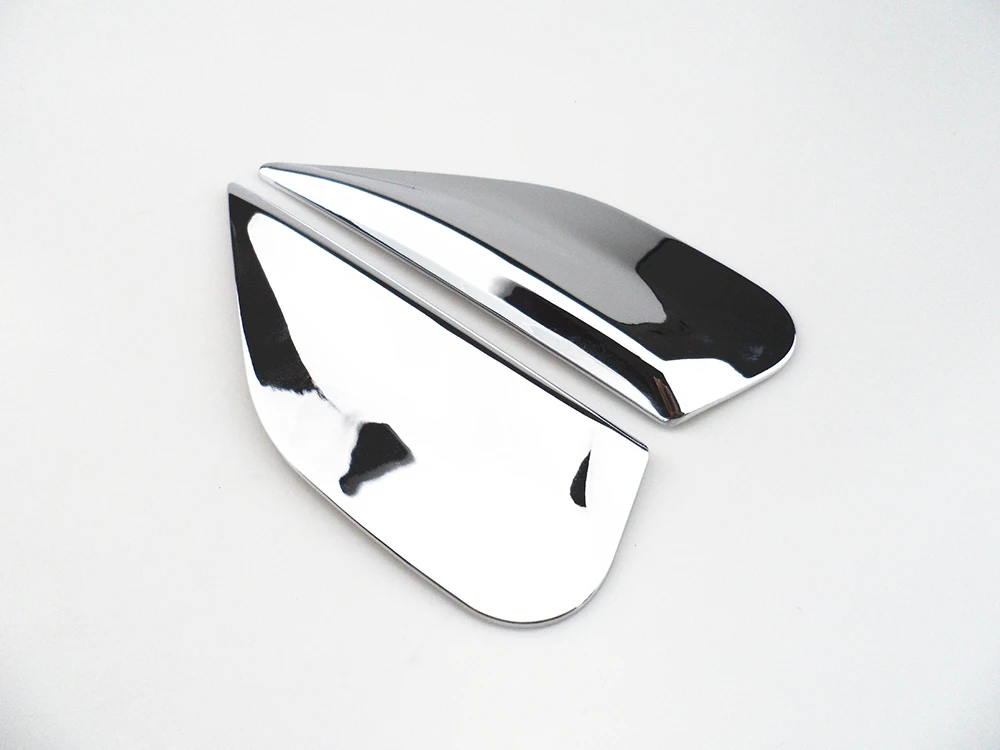 F3