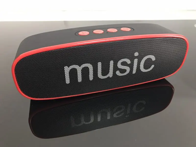 SC212 Bluetooth динамик мобильный беспроводной автомобильный аудио Смарт Портативный палочки- карта открытый сабвуфер Поддержка TF карта - Цвет: Красный