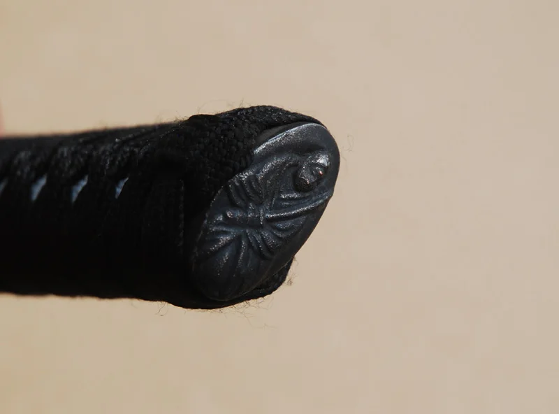 Отличная ручка Tsuka черная шелковая Ito натуральная белая Rayskin и сплав Fuchi Kashira для