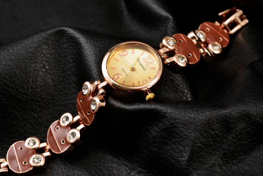 2021 New Fashion Slim Women Bracelet watches Lady Luxury Brand new Quartz wristwatch women skeleton sexy watch