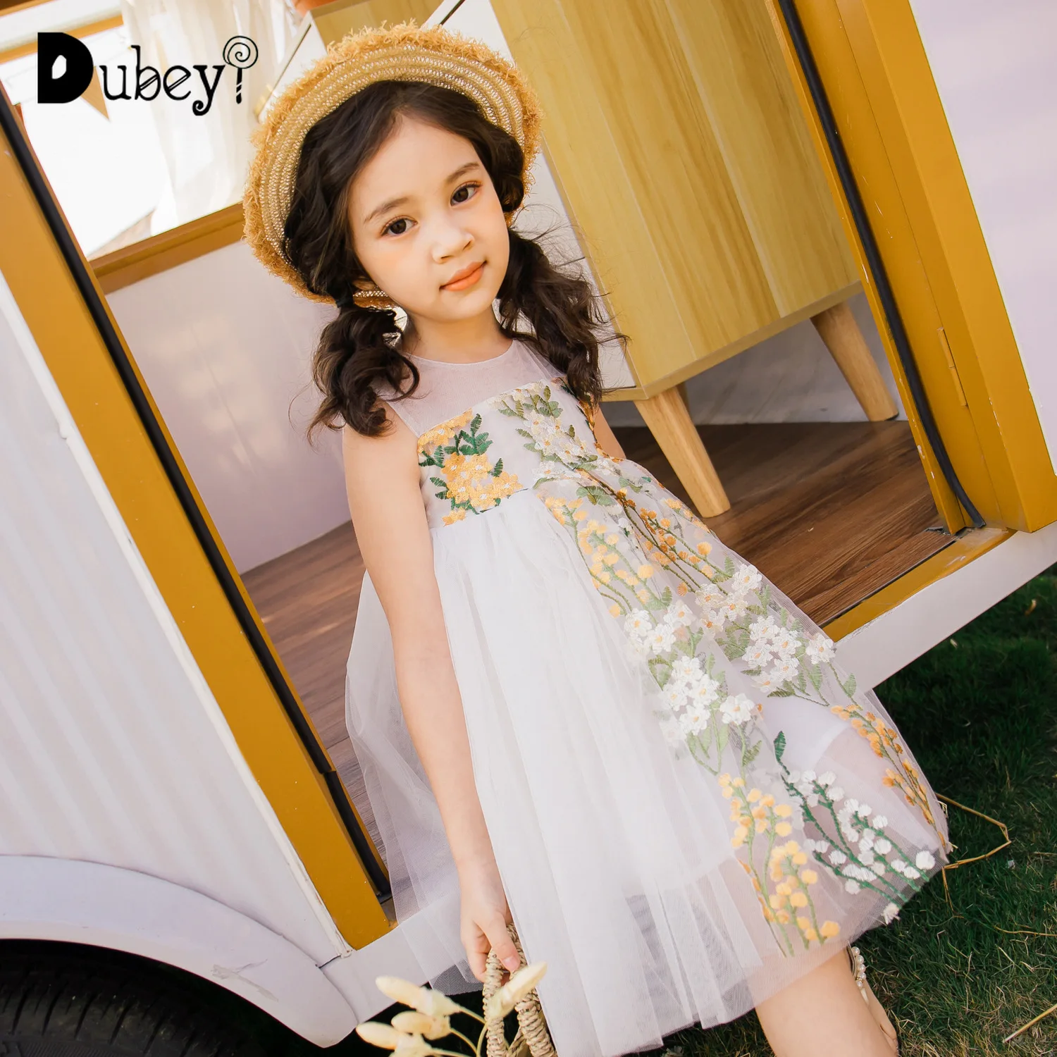 

Kids Dresses for Girls Tulle Embroidery Sleeveless Sundress Elegant Mesh Princess Costume Flower Girl Evening Party Dress