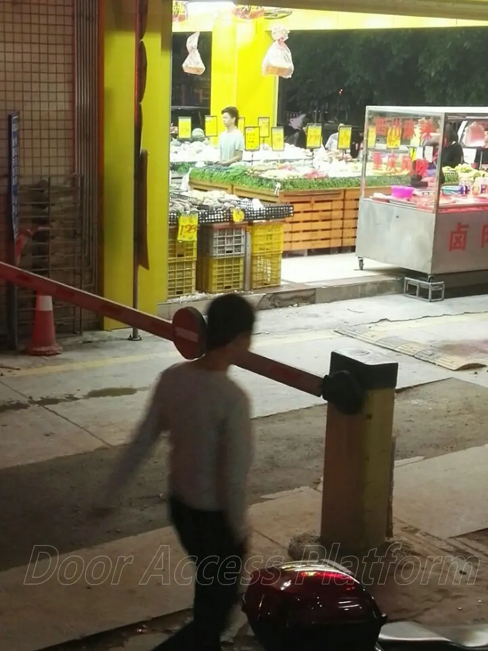 HTB1JeBYuYSYBuNjSspfq6AZCpXaJ