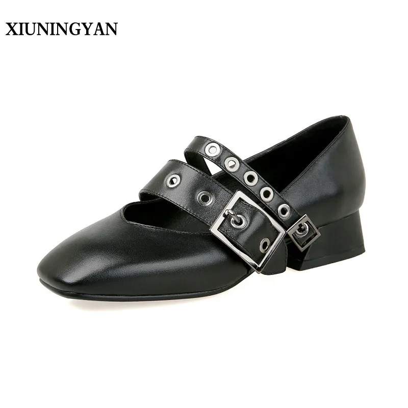 

XIUNINGYAN Woman Mary Janes Shoes Flat Heels Shoes Women Solid Color Squera Toe Buckle Strap Heels Flats Ladies Daily Footwear