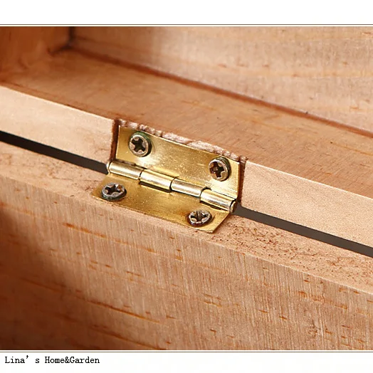 Small Cute Lockable Rectangle Vintage Solid Fir Wooden Jewelry Box (5)