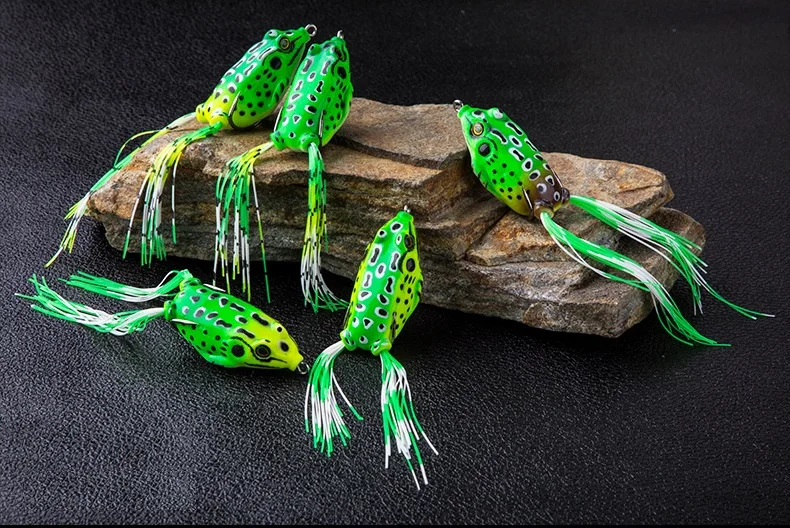 Soft Frog Fishing Lures Double Hooks Top water Ray Frog Artificial Minnow Crank Soft Bait fishing tackle