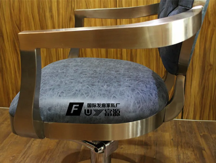 Hairdressing chair. Barber chair. European high-grade hairdressing The new chair lift