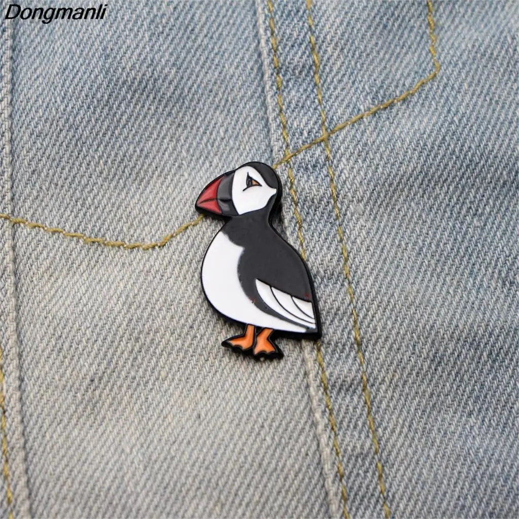 

DMLSKY Cute Puffin Sea bird Metal Enamel Pins for Clothes backpack badge men Lapel pin hat pins Gifts charm jewelry M2131