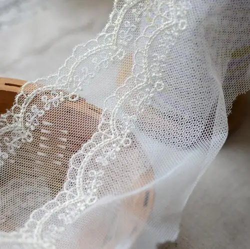 

20 Meters Light Yellow Embroidery Lace Trimming Pretty Lace Ribbon for DIY Craft Patchwork 5.8cm Width