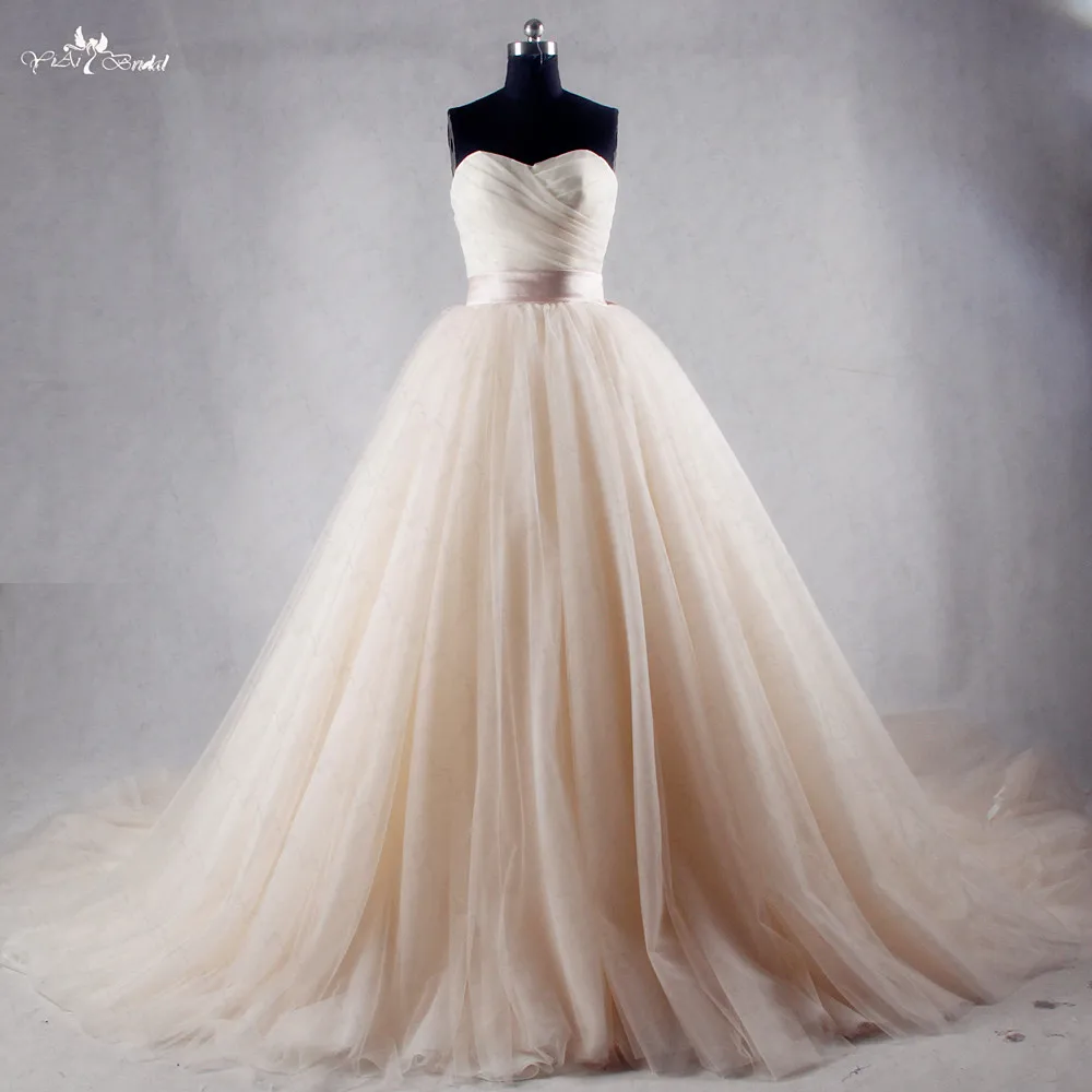 RSW1027 дешевые простые элегантные Милая декольте Шампанское Китай Свадебные платья Hochzeitskleid