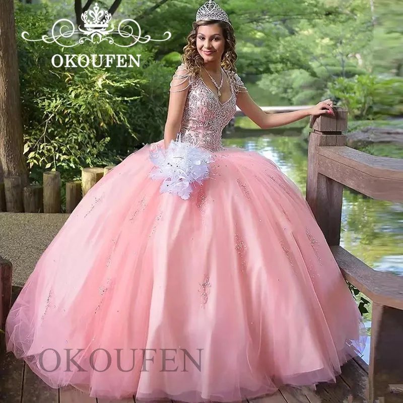 Принцессы Розовые платья Quinceanera с Ленточки рукава серебряные шарики Кристалл пышные милое бальное платье 16 вечерние платье Pageant