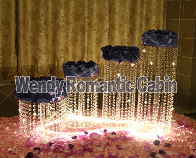 stand wedding bling 14