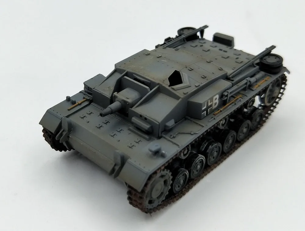 

1:72 German model three assault gun model E Soviet Union in 1942 Trumpeter finished 36144