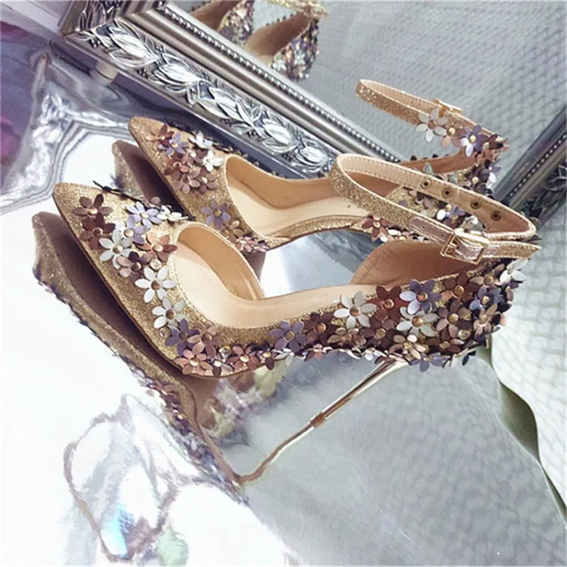 

19SS 3D Flowers Sequined Ankle Strap Sandals Sexy Pointy Toe Thin High Heel Party Sandals Banquet Wedding Stilettos Woman Shoes