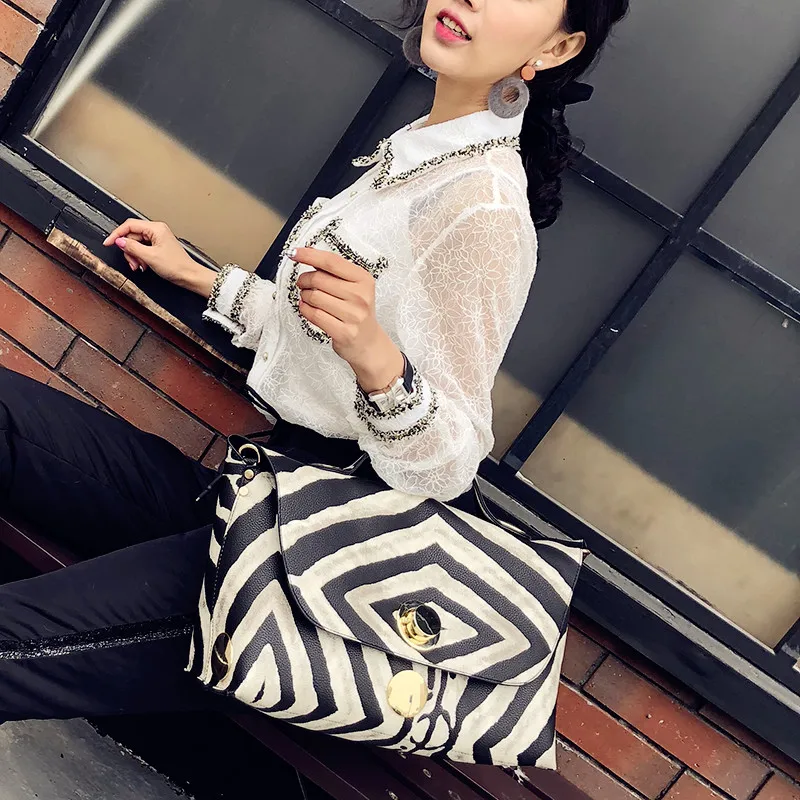 envelope bag stylish female big handbag leisure shoulder bag women zebra grain large capacity pu leather bag for girls tote (9)