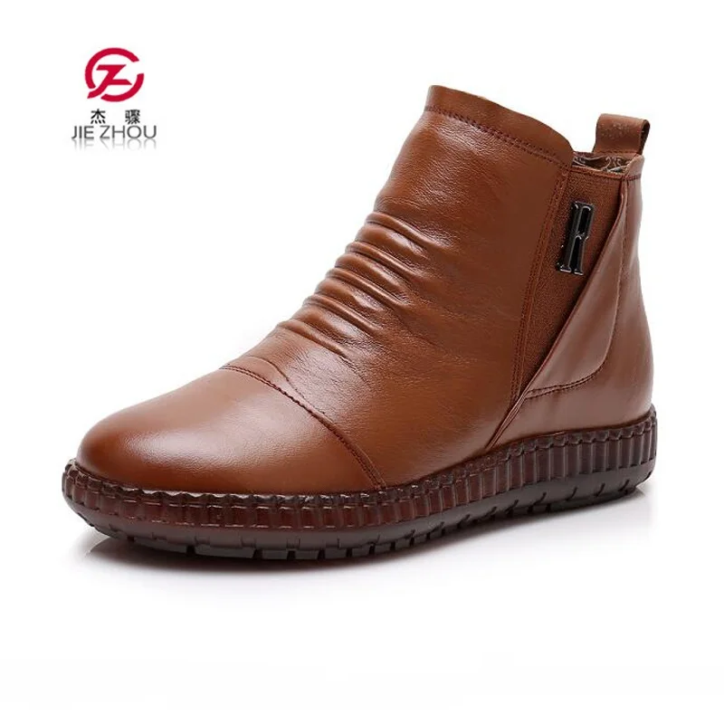 

Genuine Leather Mother Boots Winter Plush Keep Warm Snow Boots Flat Women's shoes Comfortable Soft bottom Ankle Boots