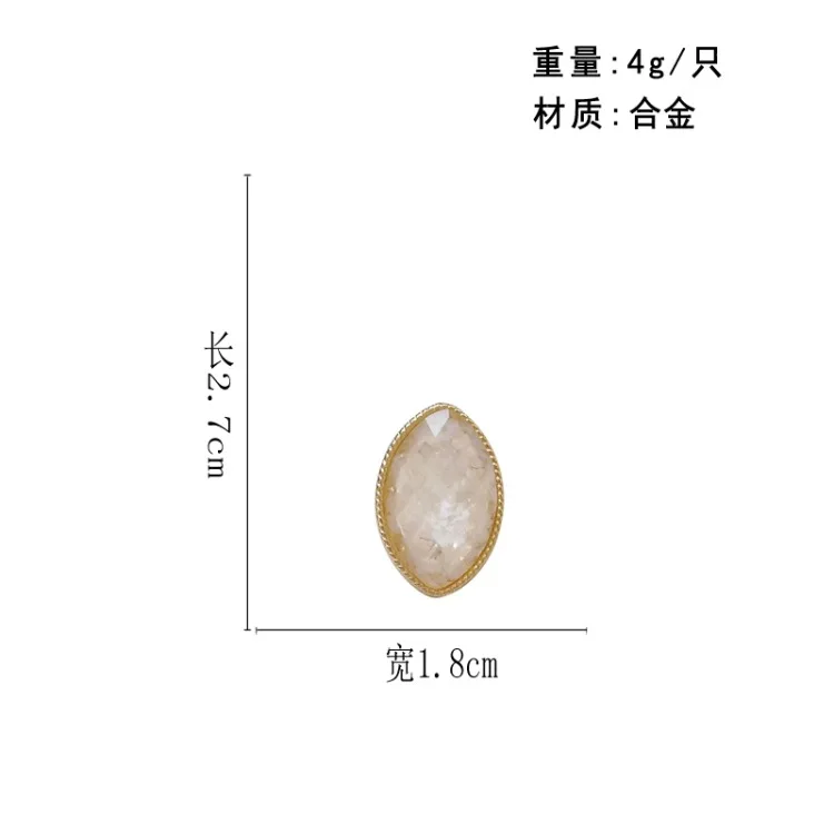 (3)