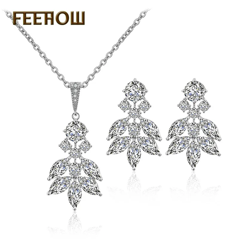 

FEEHOW Shiny Cubic Zirconia Flowers Simple Sweet Cute Earrings Necklace Set for Women Wedding Dinner Party Gift Jewelry FWSP3032