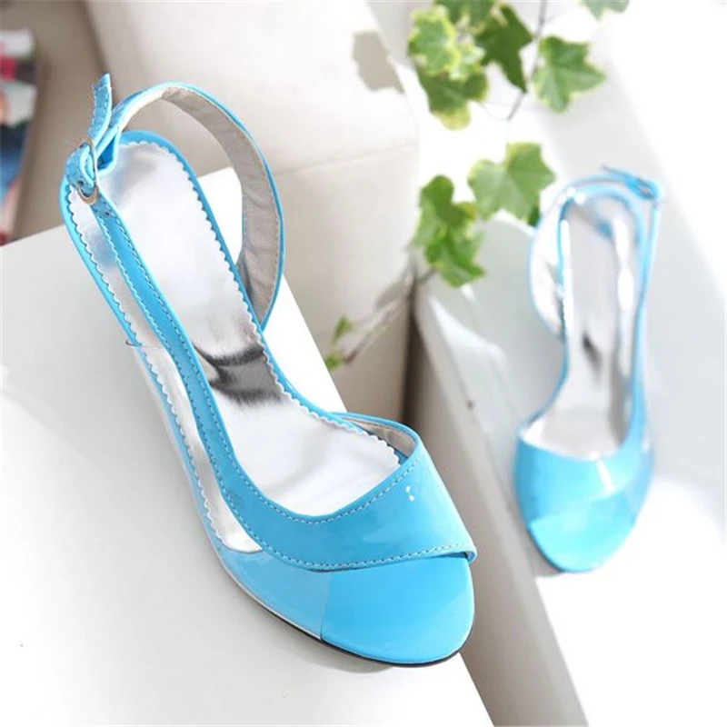 KARINLUNA/ г. Маленькие и большие размеры 30-46, женские Босоножки с открытым носком пикантные женские туфли на среднем каблуке в римском стиле с пряжкой на ремешке яркие цвета - Цвет: Небесно-голубой