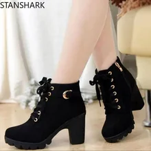 Новинка года; сезон осень-зима; женские ботинки высокого качества; однотонная женская обувь на шнуровке в европейском стиле; женские замшевые ботинки из искусственной кожи на высоком каблуке; Размеры 35-41