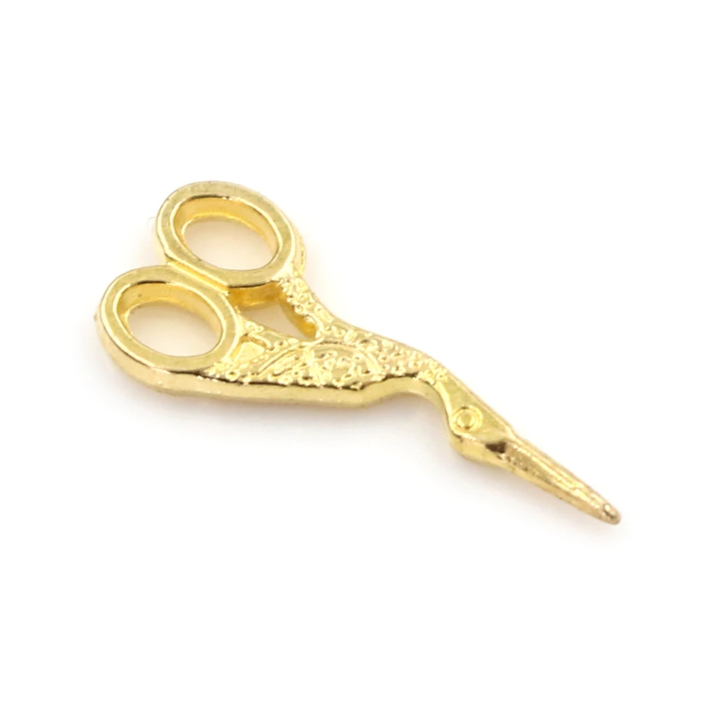 

1pcs/lot Mini Metal Scissors Simulation 1/12 Miniatures Dolls House Furniture 1:12 Dollhouse Accessories