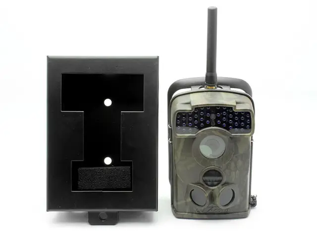 Best price at $243 Cheap Free Shipping!Ltl Acorn 5310WMG 940nm Game Trail Hunting Camera MMS GPRS DVR+Metal Security Box