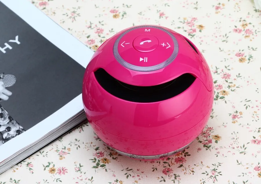 

Hands-free voice mobile phone wireless bluetooth speaker round low sound gun portable mini speaker box