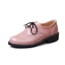 Красивые женские оксфорды на платформе со шнуровкой в британском стиле; модные туфли на низком каблуке в студенческом стиле; цвет черный, розовый; Размеры 26-62