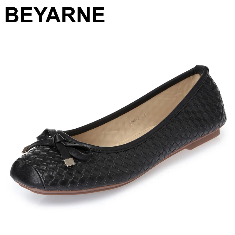 BEYARNE/ ; Новинка; модные дизайнерские женские туфли из натуральной кожи с бантом на мягкой подошве; женская обувь на плоской подошве; Цвет Черный; Большие европейские размеры 35-41