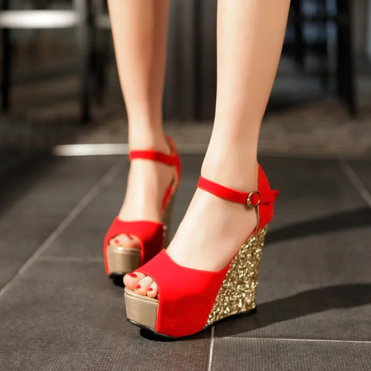 Летняя обувь; коллекция года; женские босоножки на танкетке; туфли на высоком каблуке с открытым носком; свадебные туфли с блестками; женская свадебная обувь - Цвет: Красный