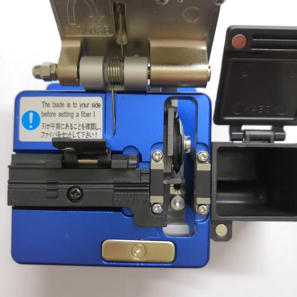 FC-6S Fiber Optic Cleaver Cutter (4)