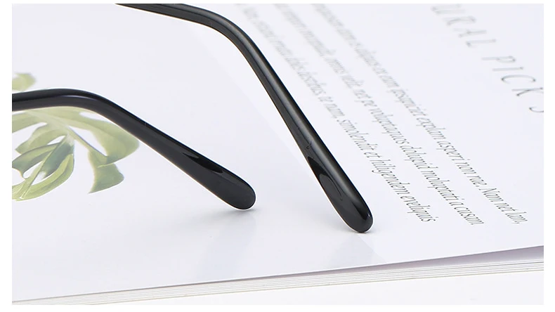 195d478bf-12_03