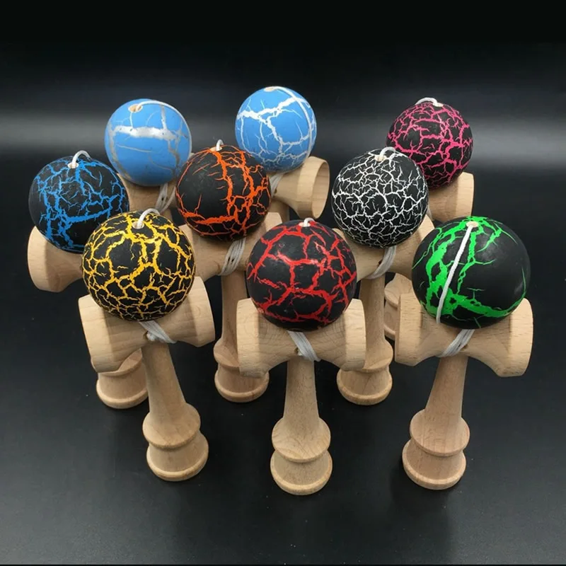 Детские игрушки Kendama 12 см, деревянные игрушки Kendama, умелые Игрушки Для Жонглирования, игрушки для снятия стресса, обучающая игрушка для взрослых и детей, Спорт на открытом воздухе - Цвет: A Random Color 1PC