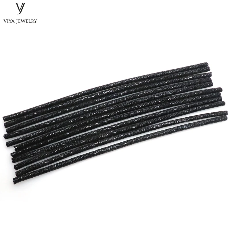 black-(3)